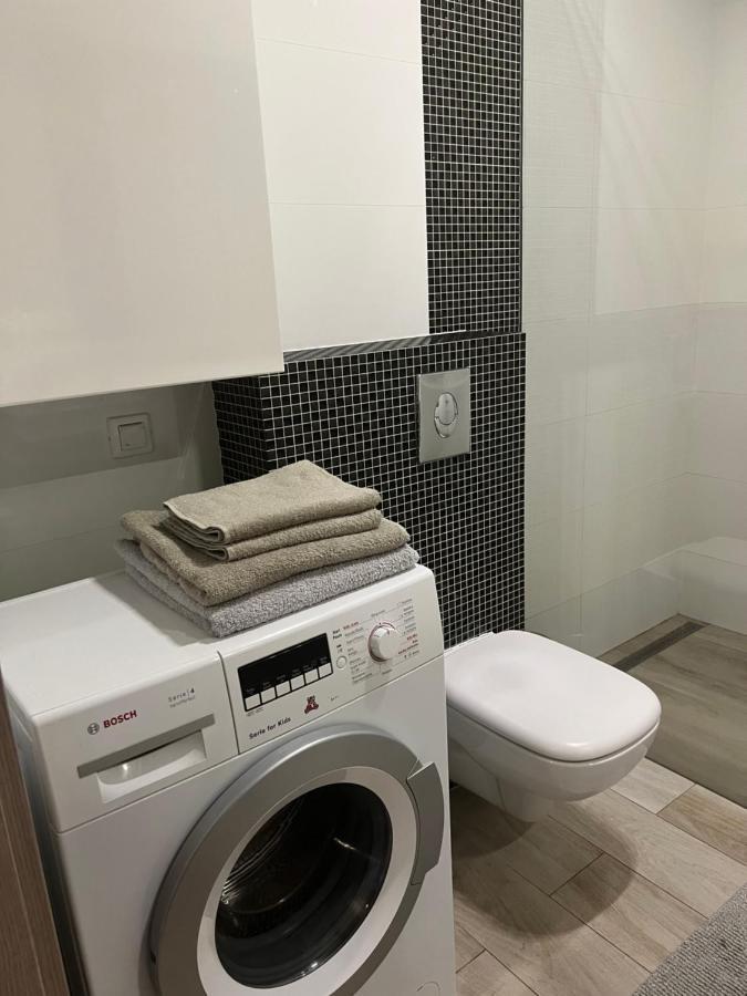 Apartament Ksiecia Janusza Warszawa Exteriör bild
